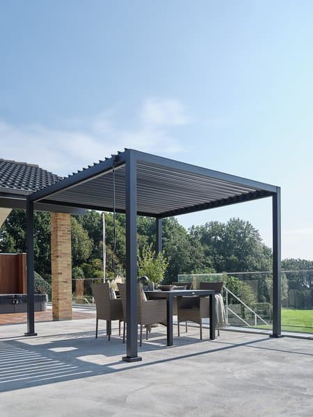 Pergola KONGEMOSE B3xL3xH2,36m svart