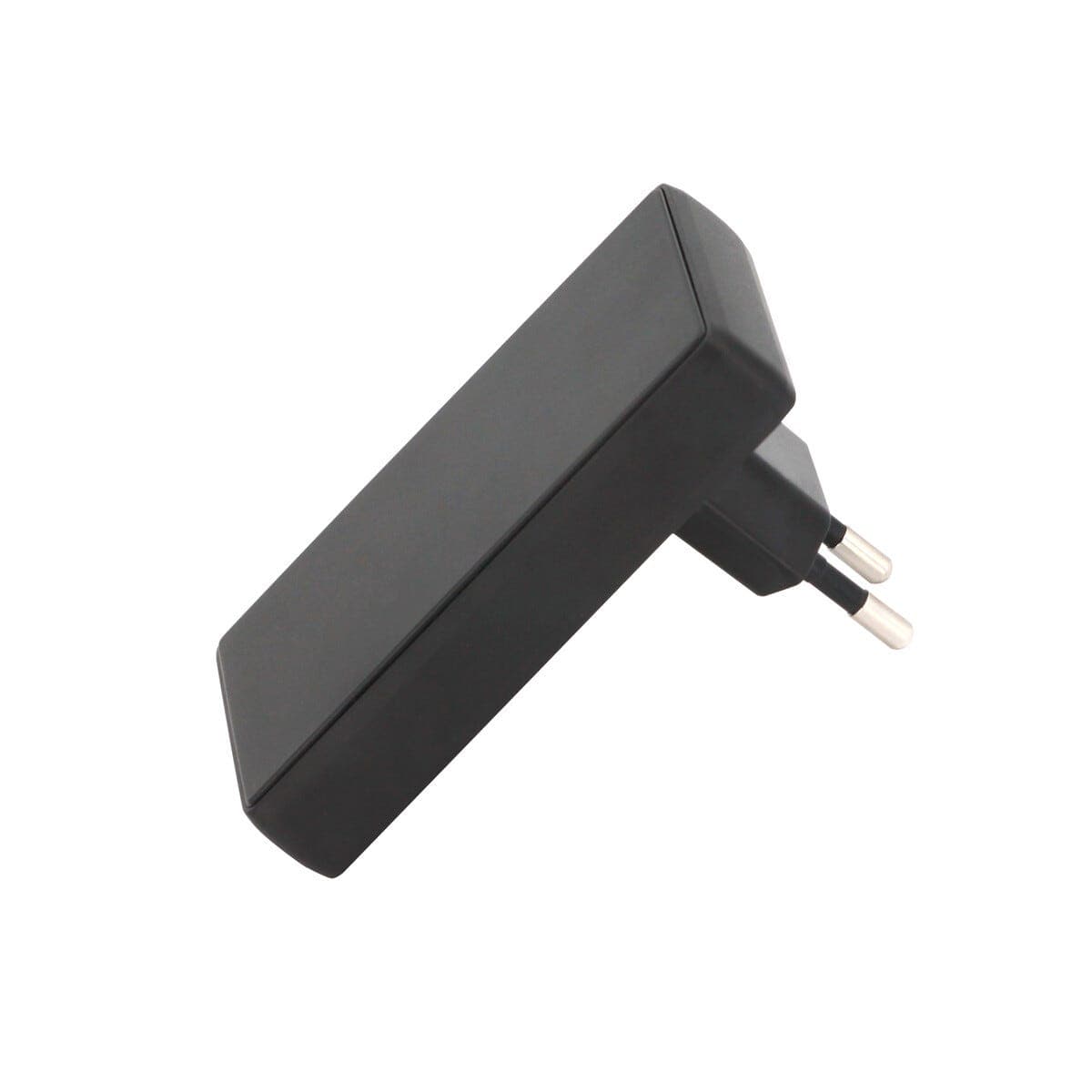 Vegglader USB-C USB-A vinklet, 45 W