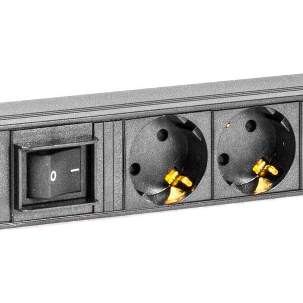 DELTACO - GT-8513 Power strip