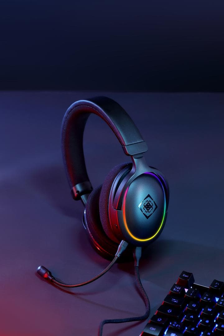 DELTACO - DH430 7.1 surround USB Headset, Soft fabric, lightweight,RGB
