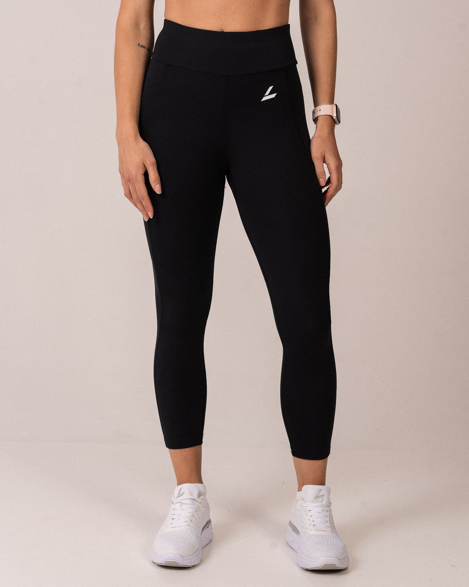 LEVITY Silhouette Favorable Tights Black