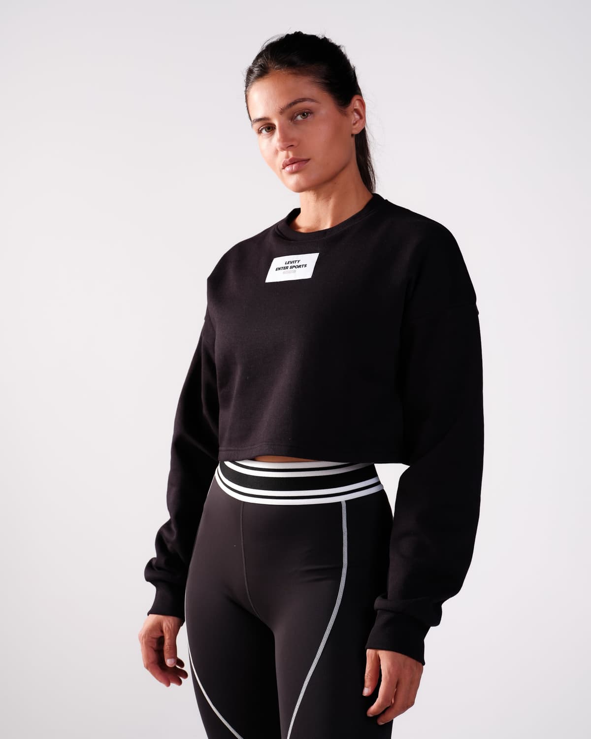 LEVITY Black'n White LS Black