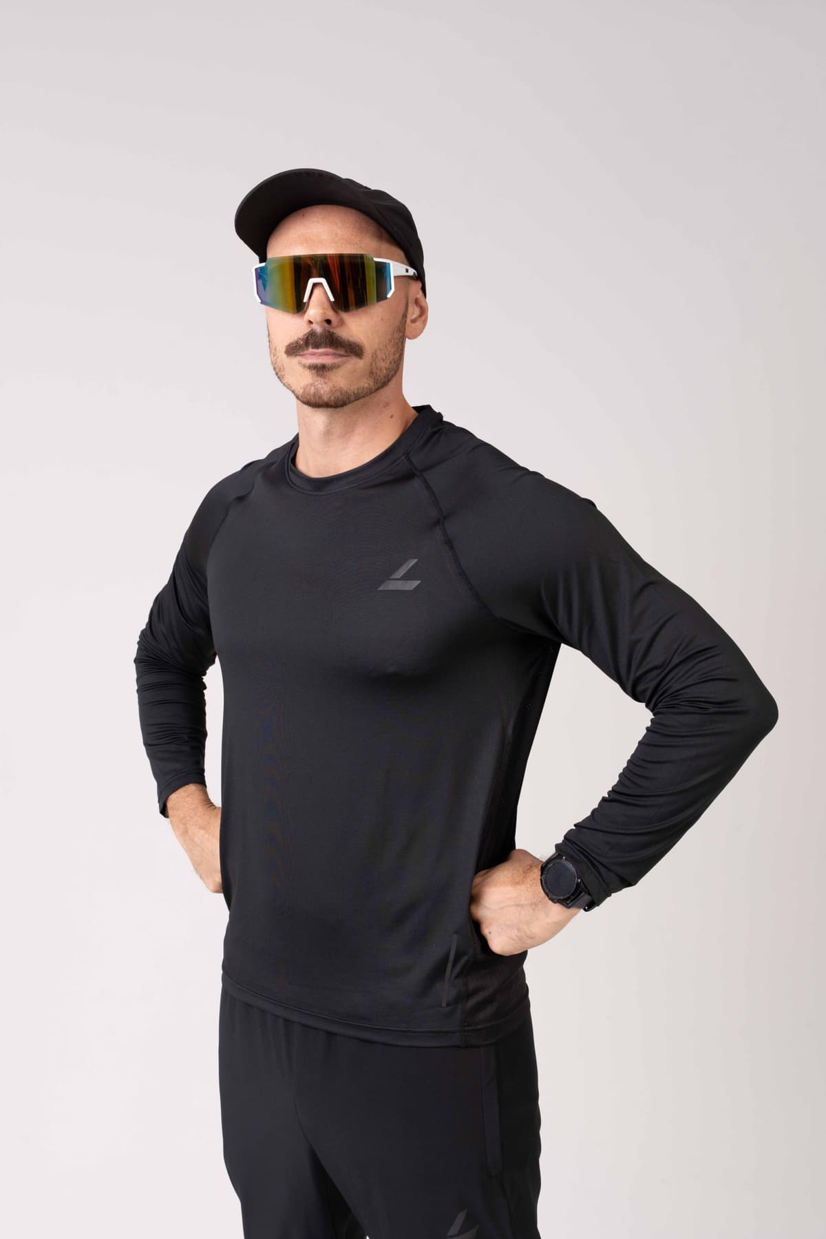 LEVITY Core Run LS M Black