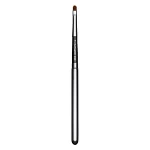 MAC Brush 316 Lip Covered
