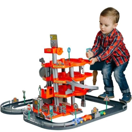 Wader garasje med 4 etasjer og gater - lekesett med 3 biler