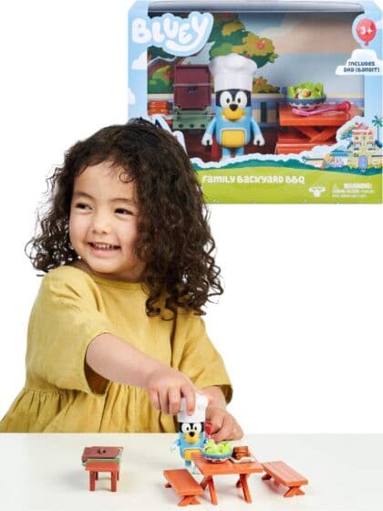Bluey lekesett - Grilling i hagen med Bandit figur