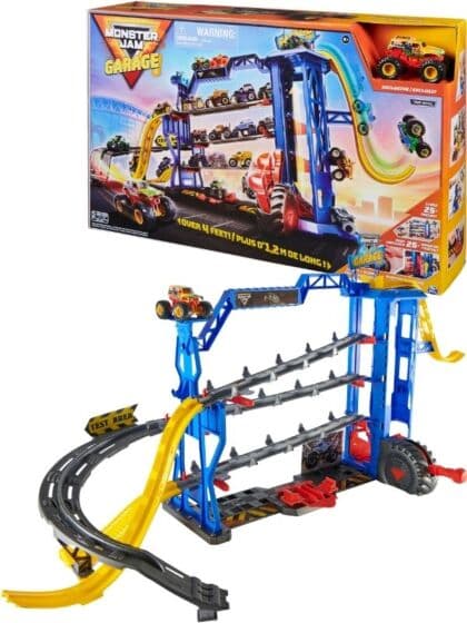 Monster Jam Garage lekesett med lys og lyd - med Grave Digger Monster Truck - over 1 meter