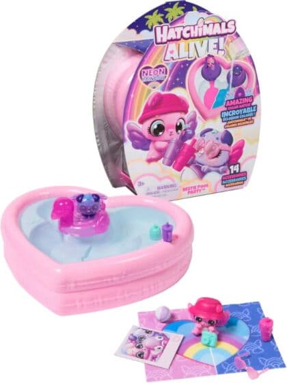 Hatchimals Alive Bestie Pool Party lekesett med 2 figurer og basseng