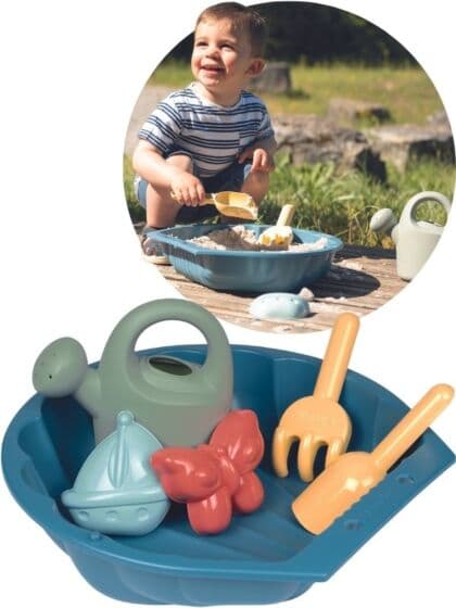 Smoby Life Liten sandkasse med sandformer, vannkanne og redskaper