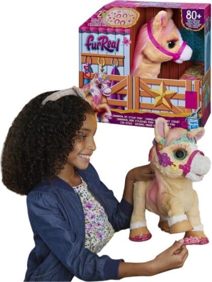 FurReal Cinnamon, My Styling Pony interaktiv ponni med 80 lyder og reaksjoner - 26 styling-tilbehør