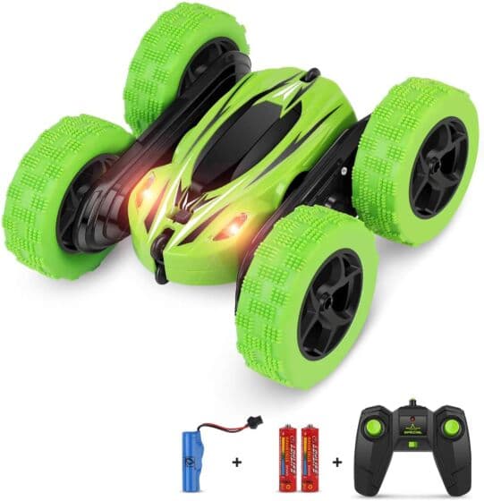 RC bil med 360 graders spinn - med USB lader og batteri - grønn