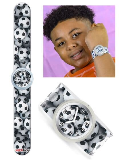 Watchitude Slap Watch - Soccer Star armbåndsur - slapwrap svart og hvit analog klokke - fotball