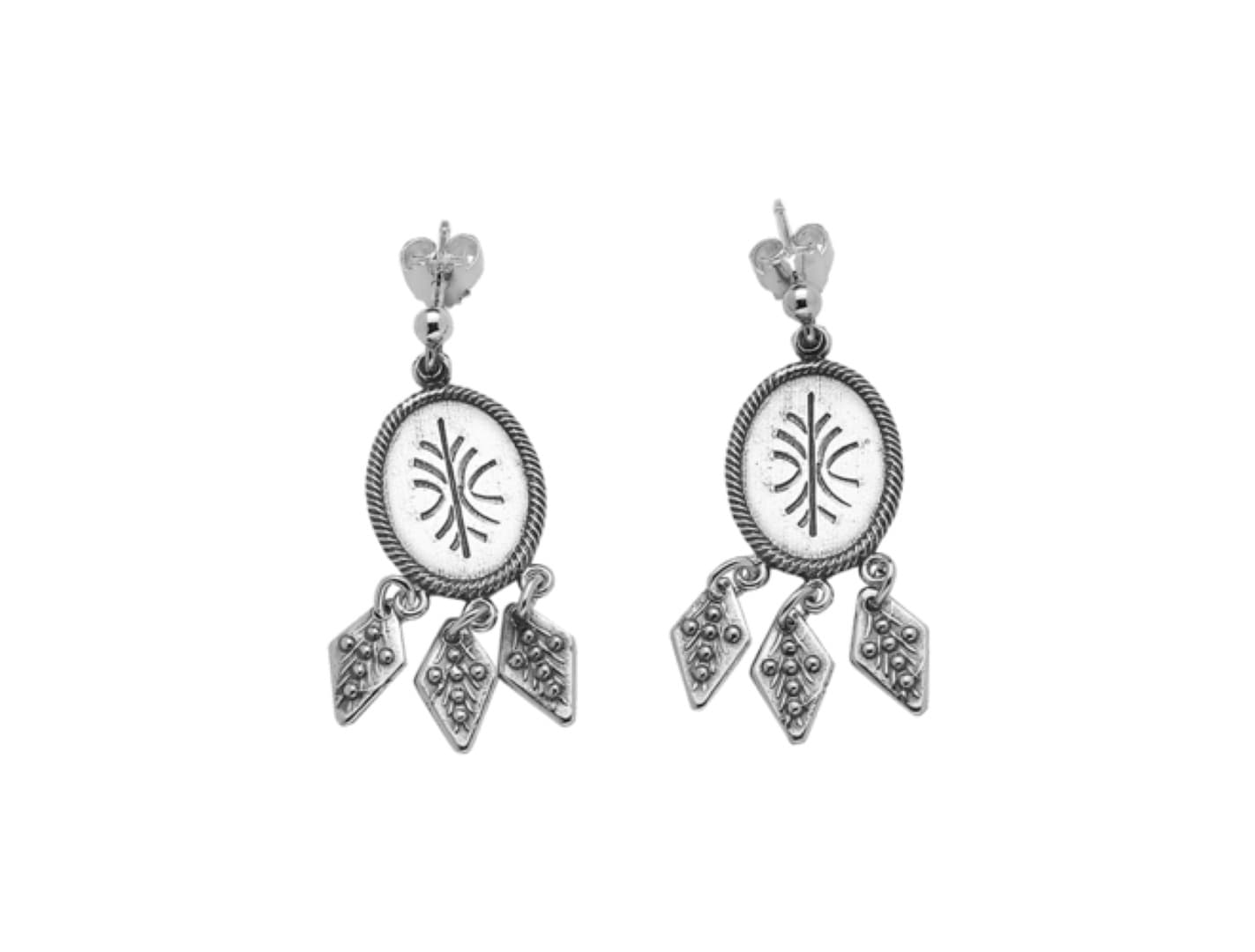 Sylvsmidja, Ørepynt Oppdal i 830 oksidert sølv