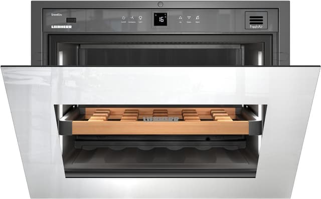 Liebherr GrandCru vinskap WKEgw58221001 (hvit)