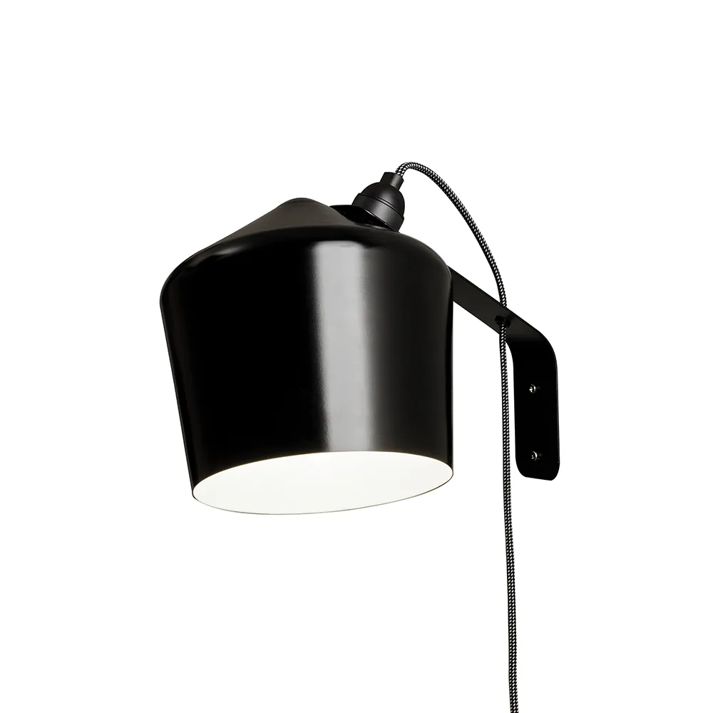 Pasila vegglampe, Sort