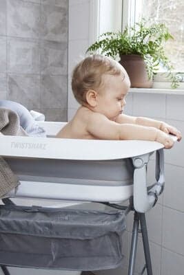 Twistshake Badebalje med Pute, Pastel Grey
