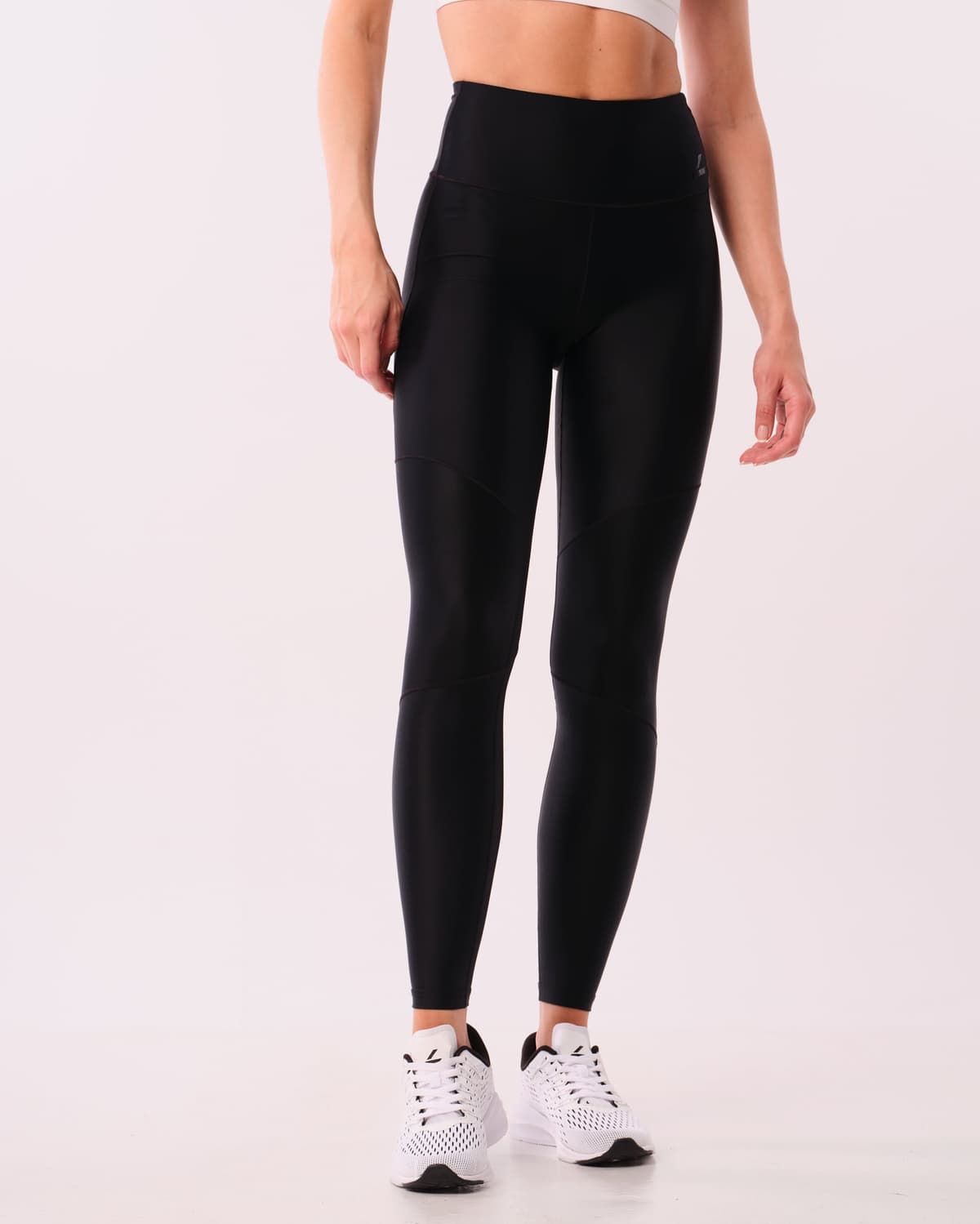 LEVITY Tech Comp Tights Black Reflective